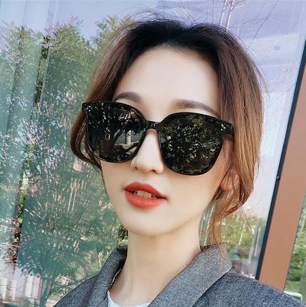 sunglasses vintage plastic summer sun glasses mirror travel uv400 for outdoor, White;black
sunglasses vintage plastic summer sun glasses mirror travel uv400 for outdoor, White;black
