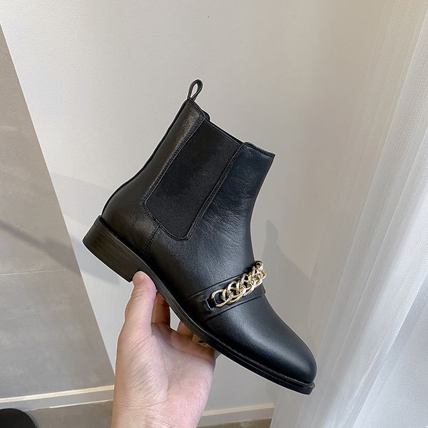 new chain decoration women ankle boots 2021 autumn genuine leather thick low heels fashion night club shoes woman jpxf, Black
new chain decoration women ankle boots 2021 autumn genuine leather thick low heels fashion night club shoes woman jpxf, Black
