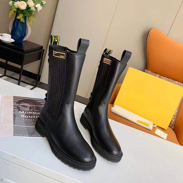 designers shoes speeds casual shoe platform sneaker men women tripler paris socks boots black white 0802
designers shoes speeds casual shoe platform sneaker men women tripler paris socks boots black white 0802