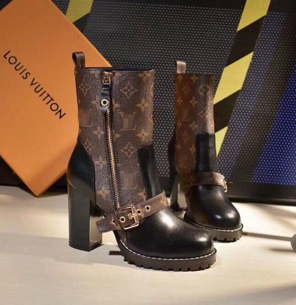 kp31t latest women world tour desert boot women platform boot spaceship ankle boots heel medal fashion martin boots, Black
kp31t latest women world tour desert boot women platform boot spaceship ankle boots heel medal fashion martin boots, Black