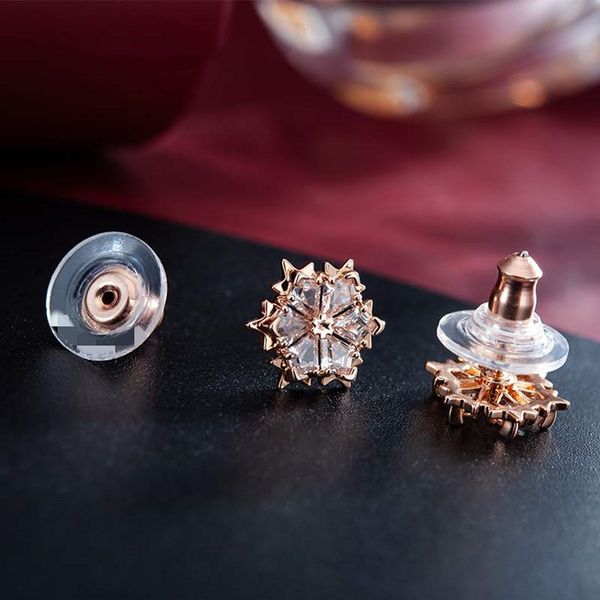 luxury romantic beautiful silver rose gold snowflake ear stud female earrings swarovski elements crystal stylish design, Golden
luxury romantic beautiful silver rose gold snowflake ear stud female earrings swarovski elements crystal stylish design, Golden