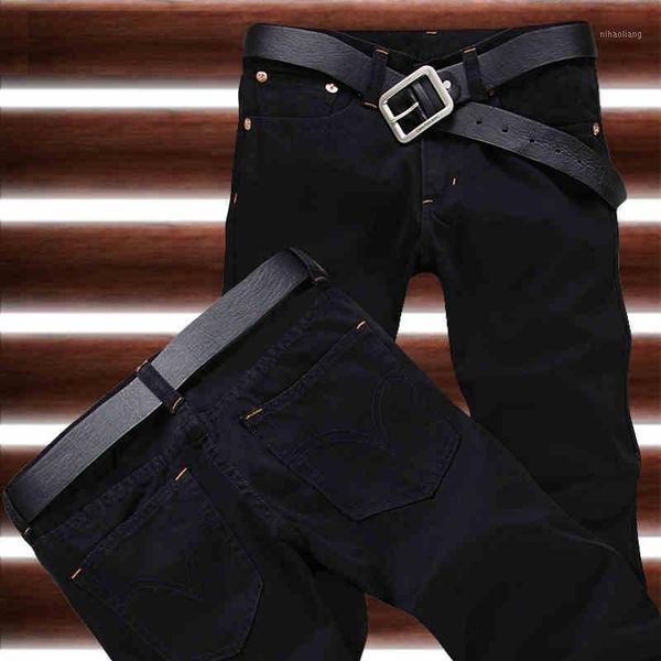 2020 new fashion black color slim straight leisure & casual brand jeans men,denim cotton men jeans,330551, Blue
2020 new fashion black color slim straight leisure & casual brand jeans men,denim cotton men jeans,330551, Blue