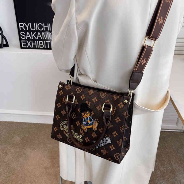 2022 factory outlet small women's autumn and winter fashion cartoon pattern simple single shoulder messenger student bag wcte
2022 factory outlet small women's autumn and winter fashion cartoon pattern simple single shoulder messenger student bag wcte