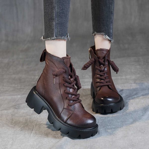 2021 martin muffin bottom round head thick short women's high heel leather boots spring and autumn single, Black
2021 martin muffin bottom round head thick short women's high heel leather boots spring and autumn single, Black