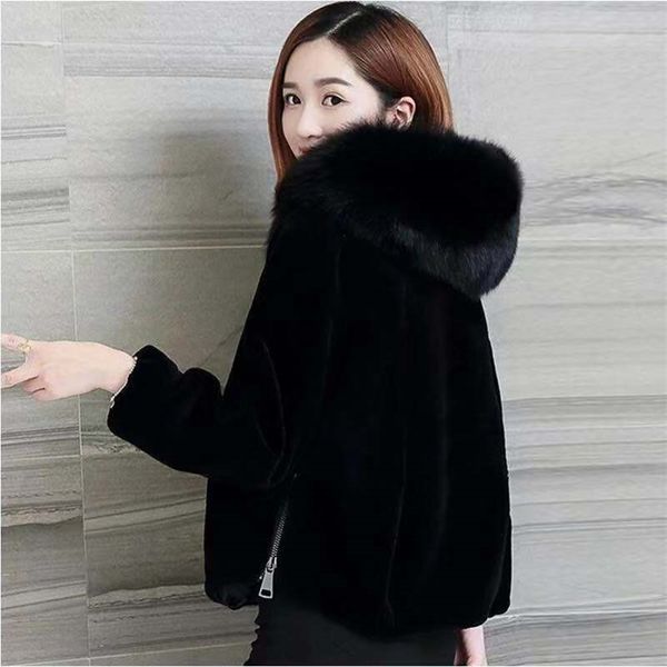 winter women faux fox fur coat luxury long fur coat loose lapel overcoat thick warm plus size female plush coats 201210, Black
winter women faux fox fur coat luxury long fur coat loose lapel overcoat thick warm plus size female plush coats 201210, Black