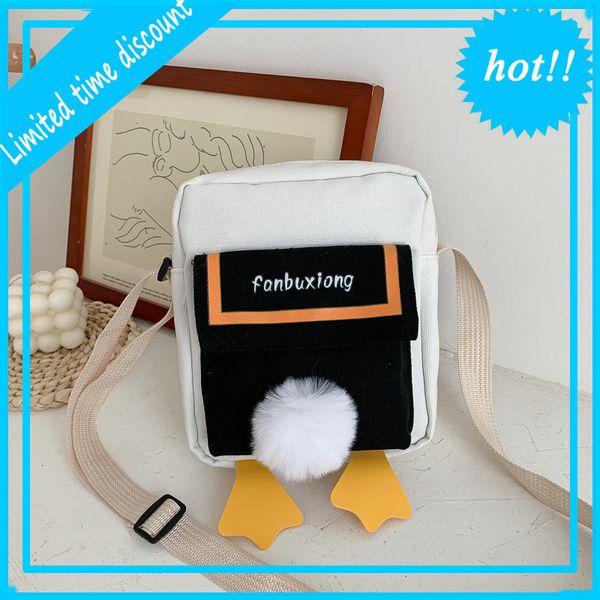 cute little 2020 new fashion cartoon single shoulder canvas bag girl versatile messenger
cute little 2020 new fashion cartoon single shoulder canvas bag girl versatile messenger