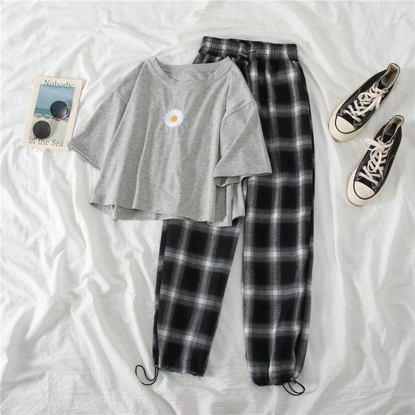 2020 summer women sets fashion daisy crop + plaid cargo pants two piece outfits woman clothing set casual matching set 2pcs1, White
2020 summer women sets fashion daisy crop + plaid cargo pants two piece outfits woman clothing set casual matching set 2pcs1, White