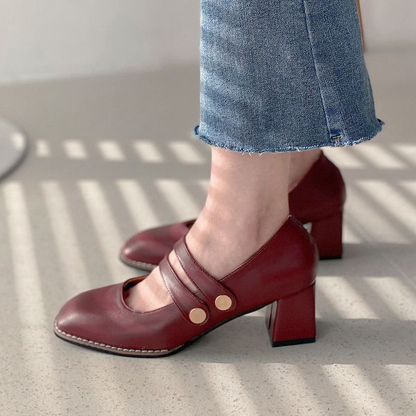 shoes women high heels 2020 summer new medium thick heel casual sweet shallow mouth square toe mary jane women shoes c1120, Black
shoes women high heels 2020 summer new medium thick heel casual sweet shallow mouth square toe mary jane women shoes c1120, Black