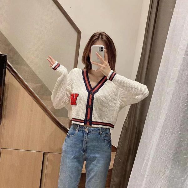 women's jackets 2021 women cardigans sweater v neck solid loose contrast color single breasted knitted cardigan outwear winter jacket, Black;brown
women's jackets 2021 women cardigans sweater v neck solid loose contrast color single breasted knitted cardigan outwear winter jacket, Black;brown