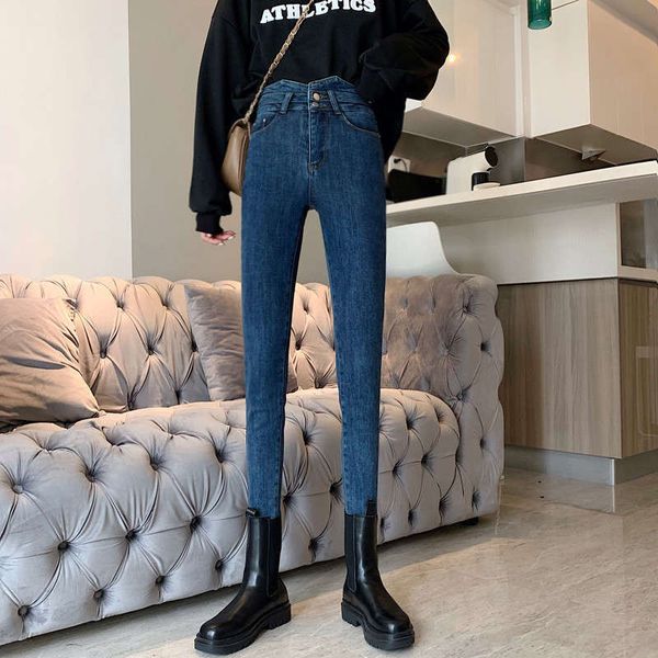 autumn and winter fleece thickened tight 2020 new korean high waisted jeans women's slim little foot pencil pants, Blue 
autumn and winter fleece thickened tight 2020 new korean high waisted jeans women's slim little foot pencil pants, Blue
