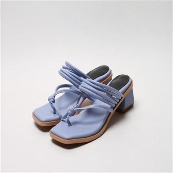 2021 new female slipper semi-high heeled summer split toe narrow combination chunky heel flip-flops fashion french sandals mr74, Black
2021 new female slipper semi-high heeled summer split toe narrow combination chunky heel flip-flops fashion french sandals mr74, Black