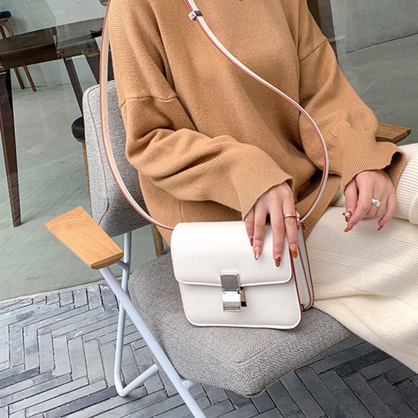 m61276 d bag plain 7 colors 2 size with lock versatile application interior compartment luxurys designers bags shoulder bag
m61276 d bag plain 7 colors 2 size with lock versatile application interior compartment luxurys designers bags shoulder bag