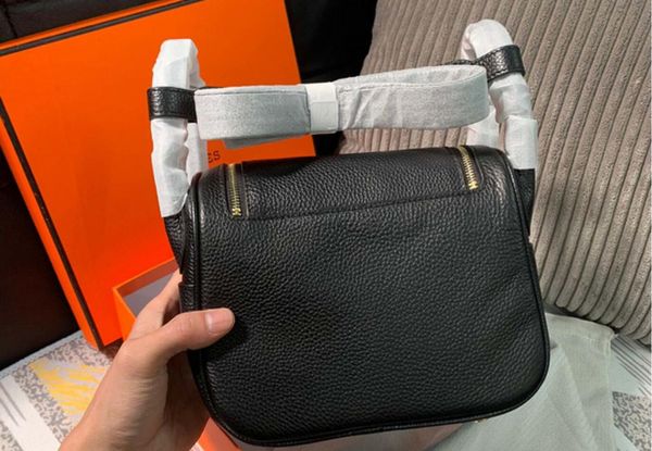 luxury designer handbag shoulder bag 788 fashion exquisite makeup lady bags leather handbag shoulder bags 20cm messenger bag ing
luxury designer handbag shoulder bag 788 fashion exquisite makeup lady bags leather handbag shoulder bags 20cm messenger bag ing