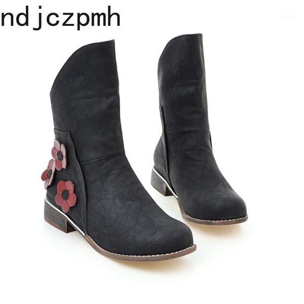 women's boots the new winter fashion round head color matching flower low-heeled middle tube women's shoes plus size 34-461, Black
women's boots the new winter fashion round head color matching flower low-heeled middle tube women's shoes plus size 34-461, Black