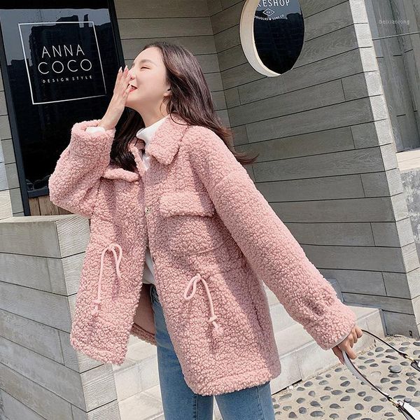 coat women 2020 autumn and winter pink jacket chic lambswool velvet short coats pocket lantern sleeve drawstring slim streetwear1, Black
coat women 2020 autumn and winter pink jacket chic lambswool velvet short coats pocket lantern sleeve drawstring slim streetwear1, Black