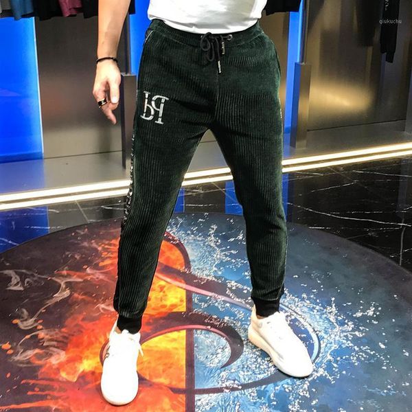 2020 autumn/winter new popular logo tie foot embroidery letty snuffled loose haren casual sport small foot trousers for men1, Black
2020 autumn/winter new popular logo tie foot embroidery letty snuffled loose haren casual sport small foot trousers for men1, Black