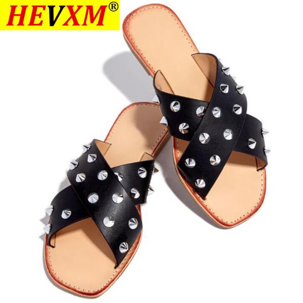 punk design slippers for women pu leather rivet flat heel cross strap rubber sole outdoor slides beach fashion shoes ladies 2020 y1202, Black
punk design slippers for women pu leather rivet flat heel cross strap rubber sole outdoor slides beach fashion shoes ladies 2020 y1202, Black