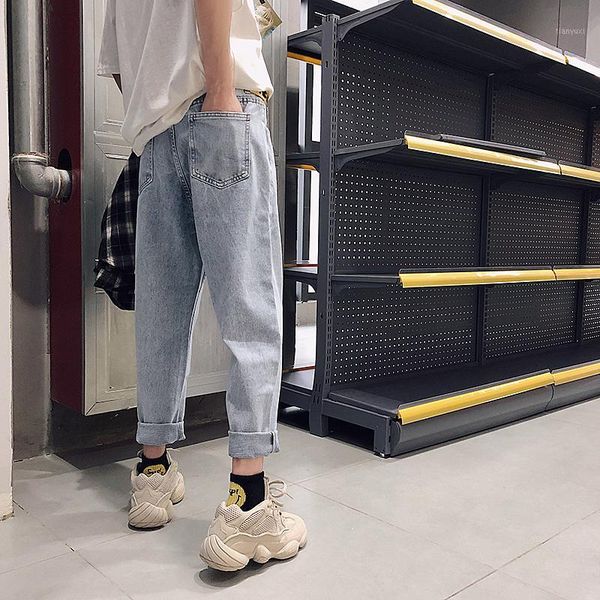 2018 new fashion four seasons loose men jeans washed cotton casual light blue cowboy pants zipper jeans -2xl
2018 new fashion four seasons loose men jeans washed cotton casual light blue cowboy pants zipper jeans -2xl
