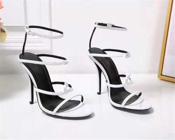 2021 luxury designer style patent leather stiletto stiletto womens unique alphabet sandals wedding dress shoes shoe box wer, Black
2021 luxury designer style patent leather stiletto stiletto womens unique alphabet sandals wedding dress shoes shoe box wer, Black