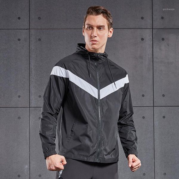 running jackets willarde training men's outdoor hiking camping clothing quick dry skin hoody softshell jacket1, Black;red
running jackets willarde training men's outdoor hiking camping clothing quick dry skin hoody softshell jacket1, Black;red