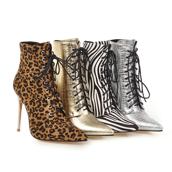 2021 new size luxury female ten high heels fetish boots gold stripe ankle prints shoes 6vl1, Black
2021 new size luxury female ten high heels fetish boots gold stripe ankle prints shoes 6vl1, Black