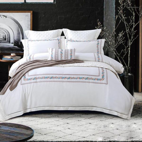 34white noble elegant embroidery 60s long staple cotton satin bedding set duvet cover bed linen bed sheet pillowcase king queen1
34white noble elegant embroidery 60s long staple cotton satin bedding set duvet cover bed linen bed sheet pillowcase king queen1