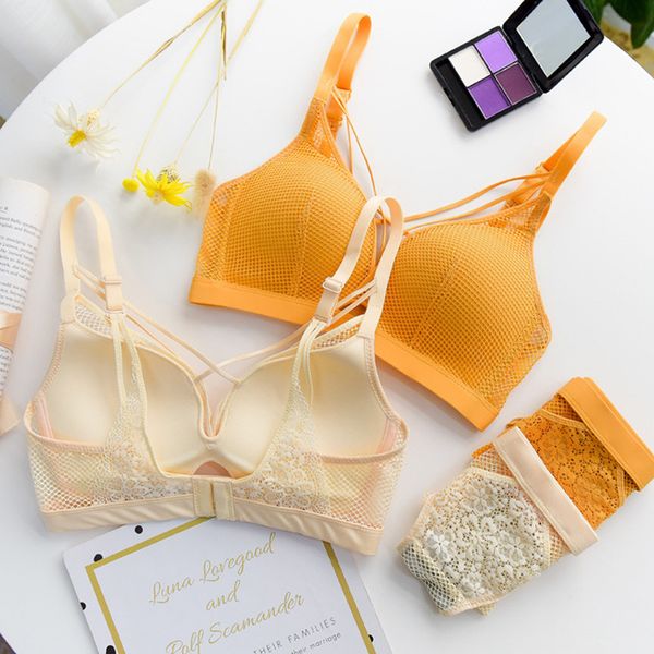 roseheart women fashion yellow lingerie wireless bra set lace mesh cut out cotton panties briefs women underwear a b straps lj201031, Red;black
roseheart women fashion yellow lingerie wireless bra set lace mesh cut out cotton panties briefs women underwear a b straps lj201031, Red;black