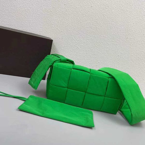 happy_buy_bag 2022 cosmetic bags crossbody handbag one-shoulder cassette woven pillow versatile design nylon woven fashionable high-end smal
happy_buy_bag 2022 cosmetic bags crossbody handbag one-shoulder cassette woven pillow versatile design nylon woven fashionable high-end smal