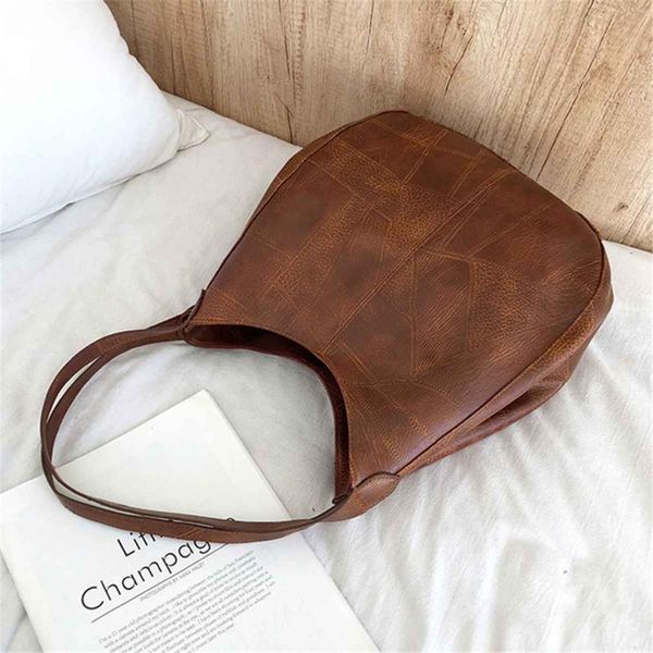 vintage women leather handbags female handbag large capacity shoulder bags messenger bags bolsas femininas
vintage women leather handbags female handbag large capacity shoulder bags messenger bags bolsas femininas