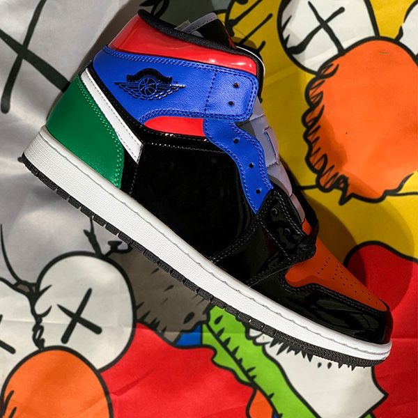 se wmns multi patent jumpman 1 bio i men women mid basketball shoes 1s designer shoes mens trainers athletic sneakers, White;red
se wmns multi patent jumpman 1 bio i men women mid basketball shoes 1s designer shoes mens trainers athletic sneakers, White;red