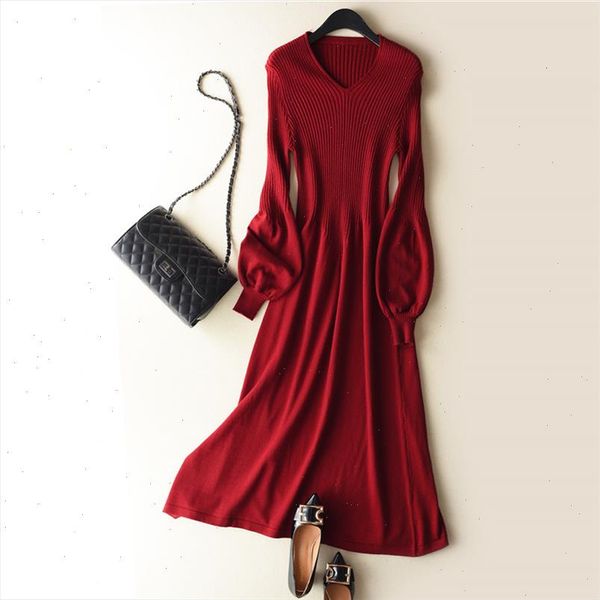 2021 spring autumn latest style womens knitted cashmere wool sweater dress long style solid color v collar lantern sleeve, Black;gray
2021 spring autumn latest style womens knitted cashmere wool sweater dress long style solid color v collar lantern sleeve, Black;gray