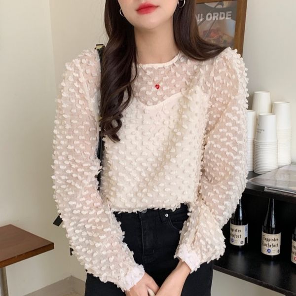 2021 new early spring sweet and slightly transparent round neck three-dimensional fur design puff sleeve shirt l69k, White
2021 new early spring sweet and slightly transparent round neck three-dimensional fur design puff sleeve shirt l69k, White