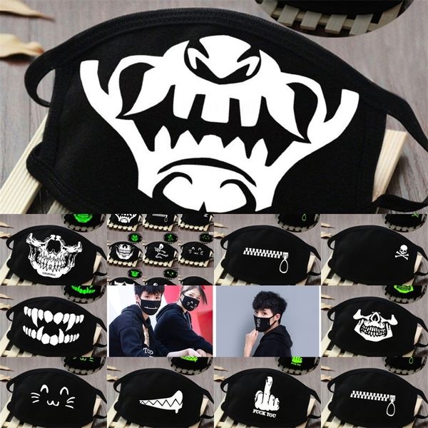 factoryuxerreplaceable designer filter printed black fashion reusable washable dust-proof face mask breathable
factoryuxerreplaceable designer filter printed black fashion reusable washable dust-proof face mask breathable