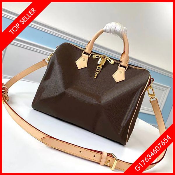 5a women shopping bags genuine leather canvas shoulder crossbody bag high capacity messenger bag size:30cm with box
5a women shopping bags genuine leather canvas shoulder crossbody bag high capacity messenger bag size:30cm with box