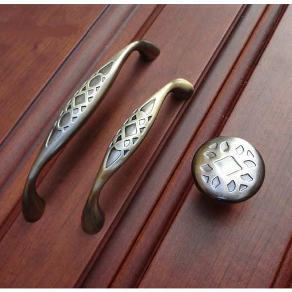 2 pcs 3.75'' 5'' vintage drawer pulls handles knobs rustic kitchen cabinet handles antique bronze dresser pulls furnitur
2 pcs 3.75'' 5'' vintage drawer pulls handles knobs rustic kitchen cabinet handles antique bronze dresser pulls furnitur