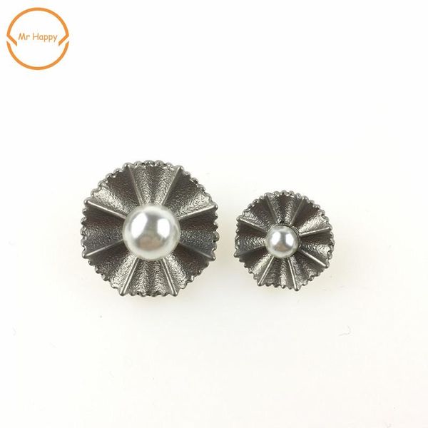 2pcs lot fashion decorative pearl buttons special flower shape sewing buttons for coat jacket sweater garment accessories diy bbyhce
2pcs lot fashion decorative pearl buttons special flower shape sewing buttons for coat jacket sweater garment accessories diy bbyhce