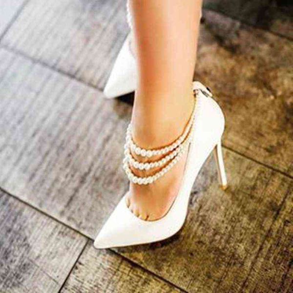decorated white pearl bridal dress shoes, pointed, 12 cm, white, blue and black high heels
decorated white pearl bridal dress shoes, pointed, 12 cm, white, blue and black high heels