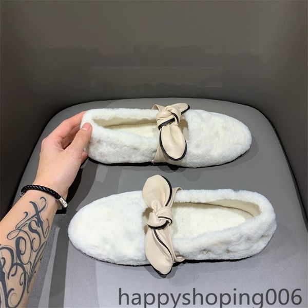 2020 winter women's fashion plush slippers with slip-resistant slippers and flat casual shoes, Black
2020 winter women's fashion plush slippers with slip-resistant slippers and flat casual shoes, Black