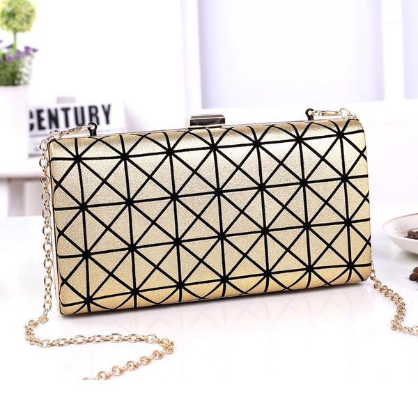 evening bags 2021 women's dinner bag european and american diagonal female banquet fashion chain prismatic box1
evening bags 2021 women's dinner bag european and american diagonal female banquet fashion chain prismatic box1