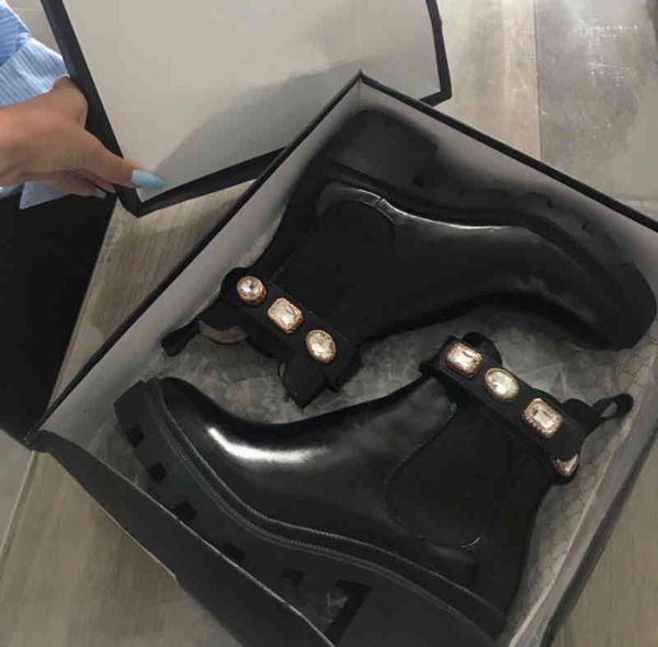 luxury winter crystal straps women booties black genuine leather ankle boots chunky combat comfort walking shoes eu35-42
luxury winter crystal straps women booties black genuine leather ankle boots chunky combat comfort walking shoes eu35-42