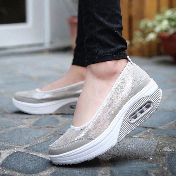 2021 women flats shoes woman loafers comfort elastic sole moccasins slip on pu platform women's sneakers ladies vulcanized shoes #by2t
2021 women flats shoes woman loafers comfort elastic sole moccasins slip on pu platform women's sneakers ladies vulcanized shoes #by2t