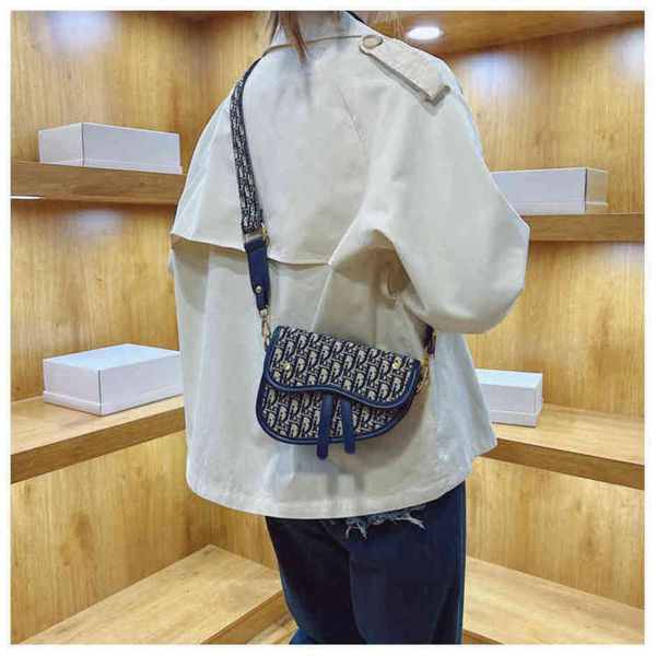 84% off shop factory laohua 2022 saddle commuting fashion single shoulder bag women's single shoulder messenger bag
84% off shop factory laohua 2022 saddle commuting fashion single shoulder bag women's single shoulder messenger bag