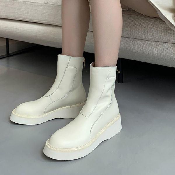 boots ins women winter fashion whole skin thick bottom short casual warm basic zipper black white size 33-40
boots ins women winter fashion whole skin thick bottom short casual warm basic zipper black white size 33-40
