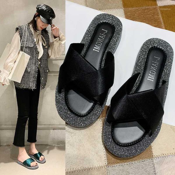 slippers net red ins fashionable and versatile soft bottomed one character beach jelly sandals in summer 20211, Black
slippers net red ins fashionable and versatile soft bottomed one character beach jelly sandals in summer 20211, Black