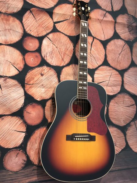 2022 new j45vs 41" 6 string acoustic guitar. spruce veneer and rosewood back..
2022 new j45vs 41" 6 string acoustic guitar. spruce veneer and rosewood back..