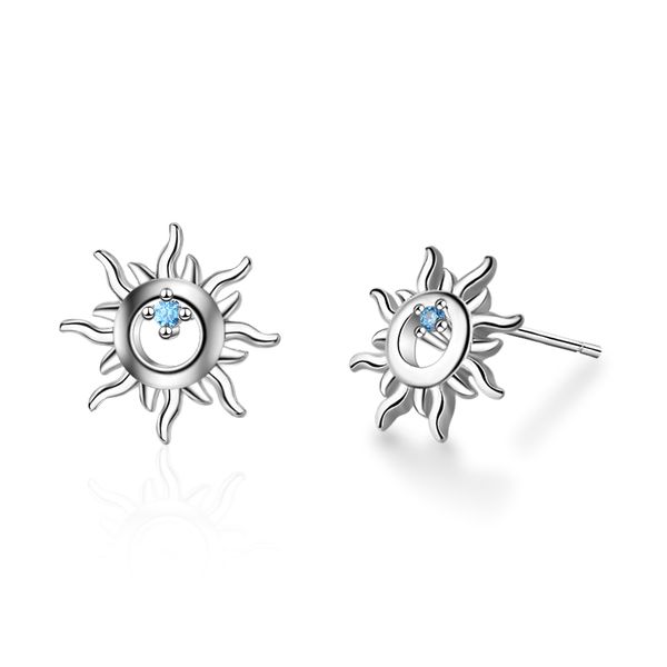 ed665 new fashion silver stud earrings accessories jewelry golde female earrings blue crystal sun shape small, Golden;silver
ed665 new fashion silver stud earrings accessories jewelry golde female earrings blue crystal sun shape small, Golden;silver