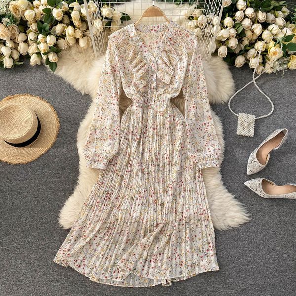 2021 new floral singiny feminine neck puff button ruffled the line dressed bohemian autumn imprint dress pfwg, Black;gray
2021 new floral singiny feminine neck puff button ruffled the line dressed bohemian autumn imprint dress pfwg, Black;gray