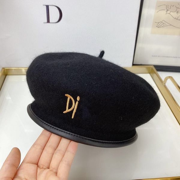 luxury hat d family beret women autumn winter net red octagonal men ins black bud fashion painter hat woman, Black;white
luxury hat d family beret women autumn winter net red octagonal men ins black bud fashion painter hat woman, Black;white