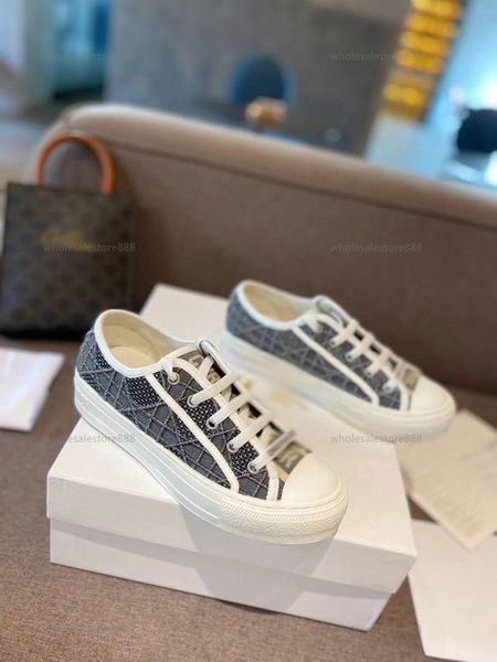 2021 classics quality women shoes espadrilles sneakers printing walk sneaker embroidery canvas low platform shoes girls shoe, Black
2021 classics quality women shoes espadrilles sneakers printing walk sneaker embroidery canvas low platform shoes girls shoe, Black