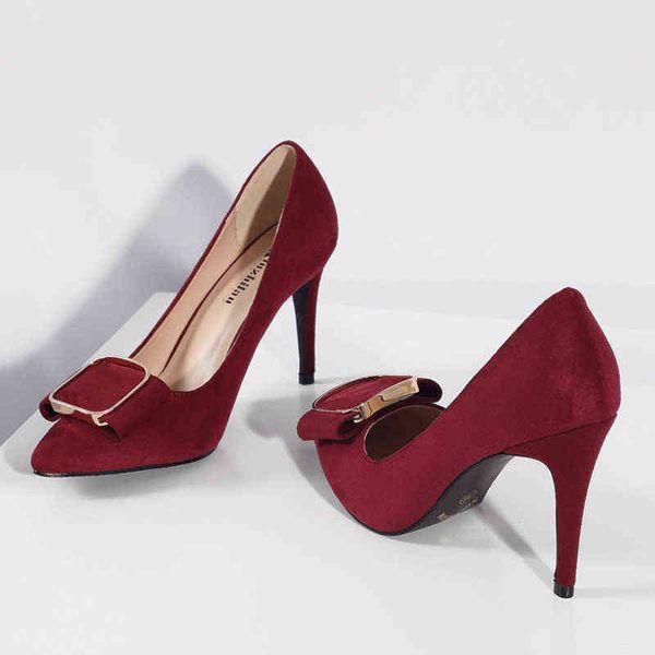 stiletto woman thin high heels pumps velvet wedding brand metal buckle ladies office dress shoes big size 42/43 220315, Black
stiletto woman thin high heels pumps velvet wedding brand metal buckle ladies office dress shoes big size 42/43 220315, Black